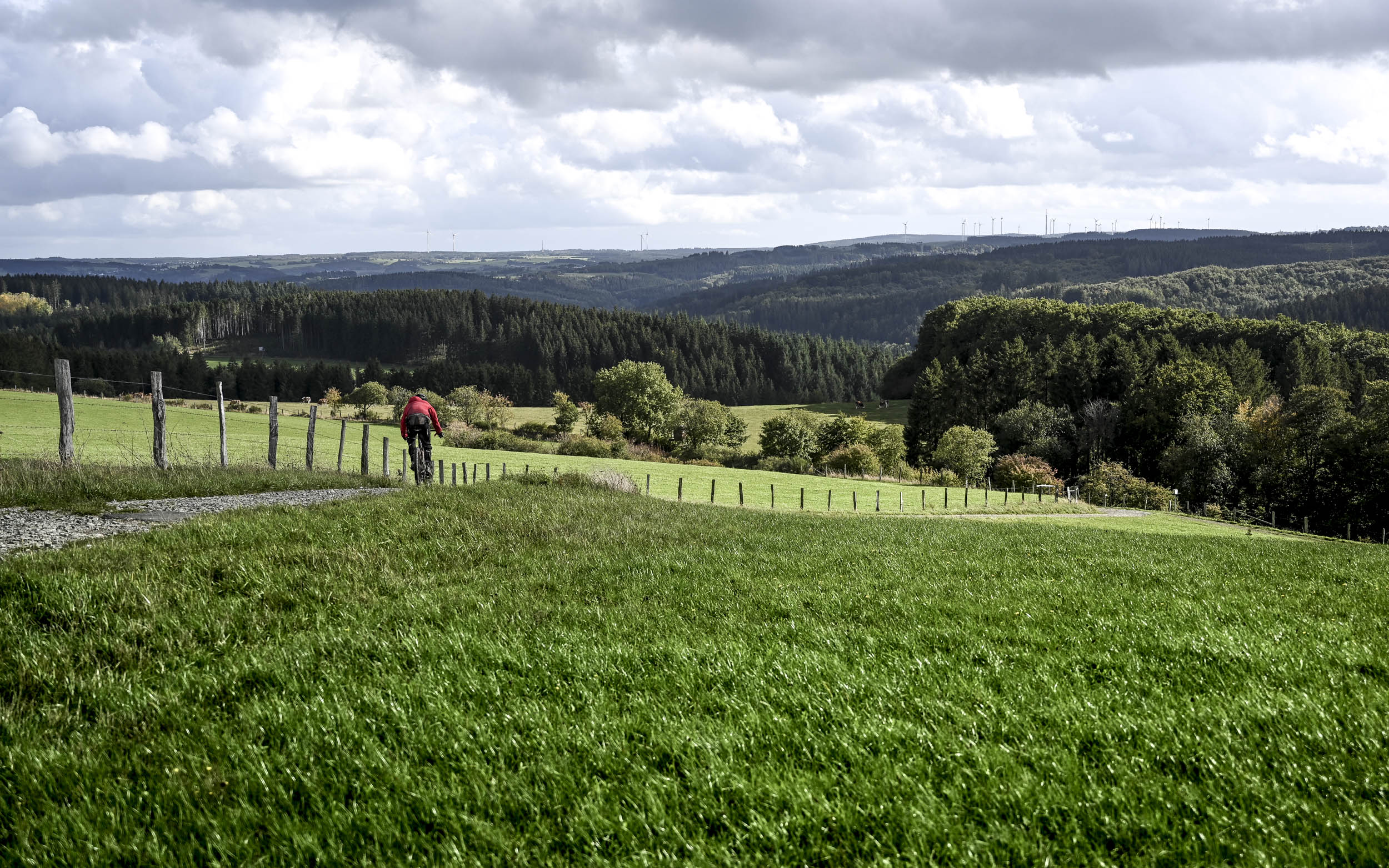 Gravel Ride | Grinduro Germany: heavy gravel in Hellental