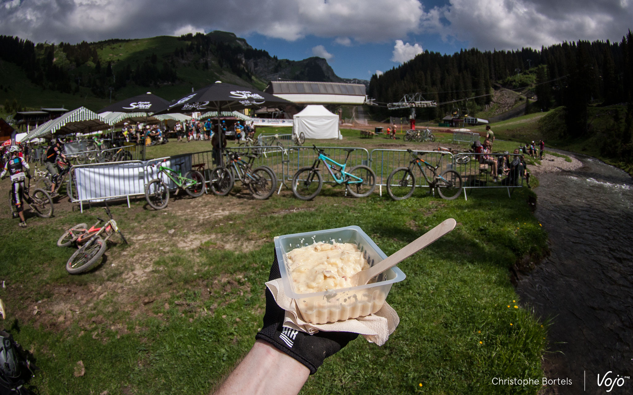 … tot de beroemde tartiflette van Lindarets!