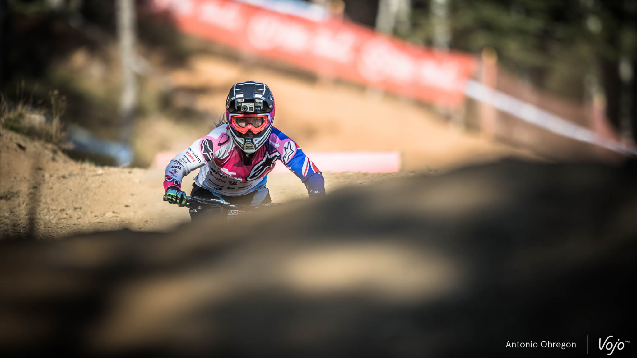 Tracey Hannah werd tweede. Door haar regelmaat gedurende het seizoen, waarin ze zes keer op het podium eindigde in zeven manches, werd ze derde in de eindstand.