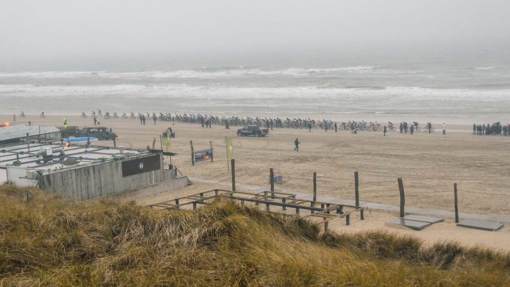 Beachrace: midden in de milde waanzin van het Noorden!