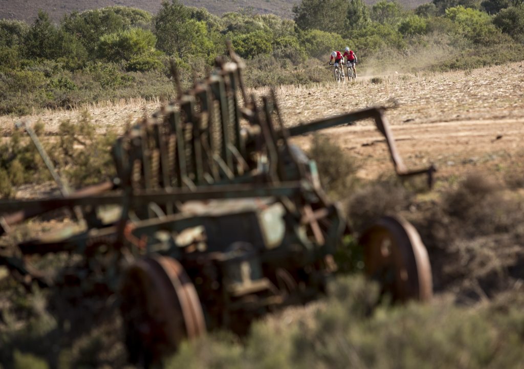 Cape Epic: overgangsetappe zorgt voor vuurwerk!