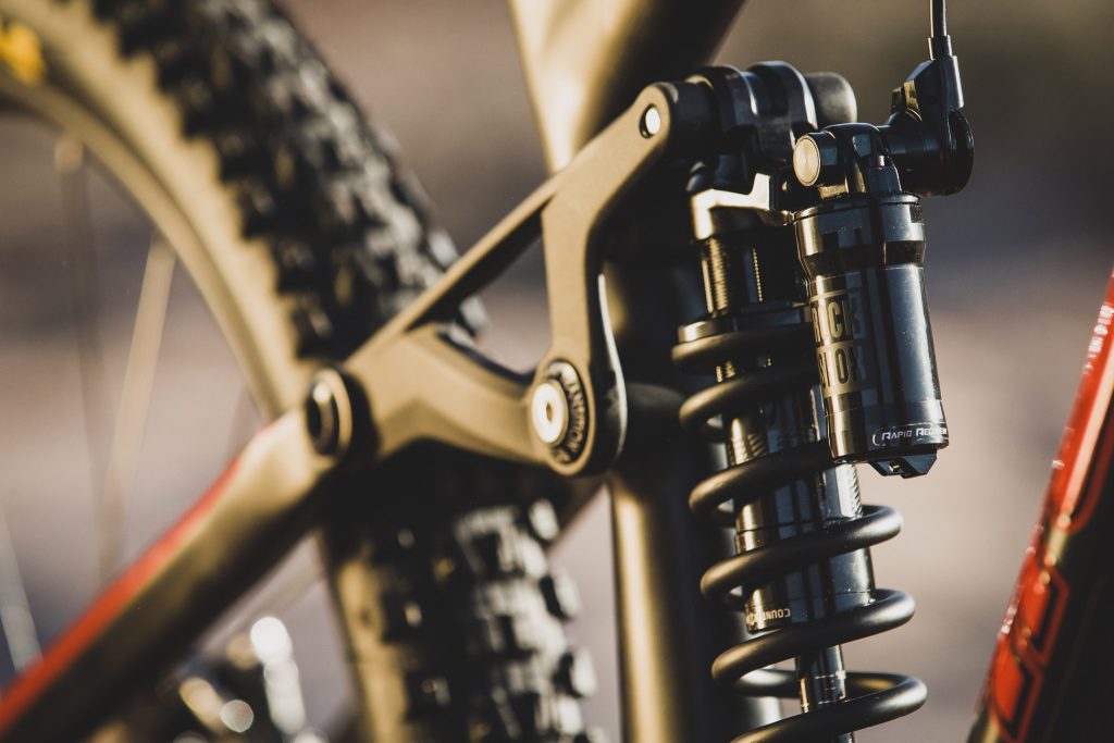 Deluxe Coil: Sram wendt zich naar de springveerdempers!