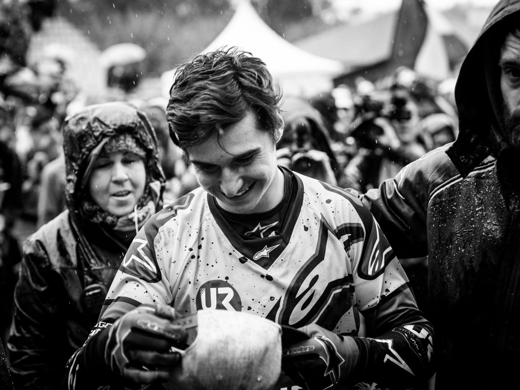 World Cup DH #1 | De mooiste beelden van de finale in Lourdes