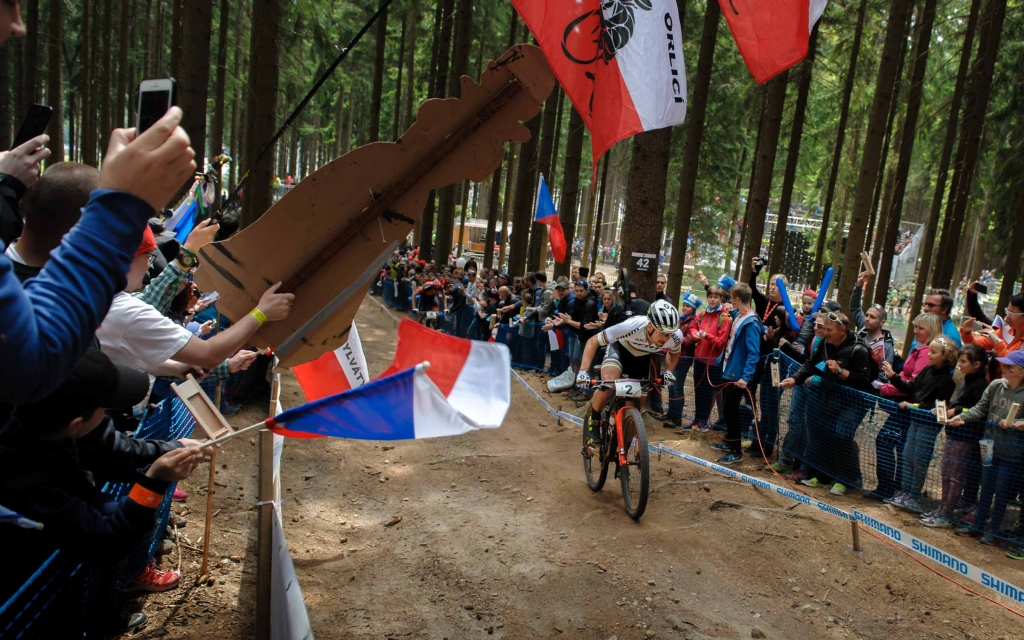 Best of | World Cup XCO #1: Schurter, een Spanjaard en een bravourestuk!