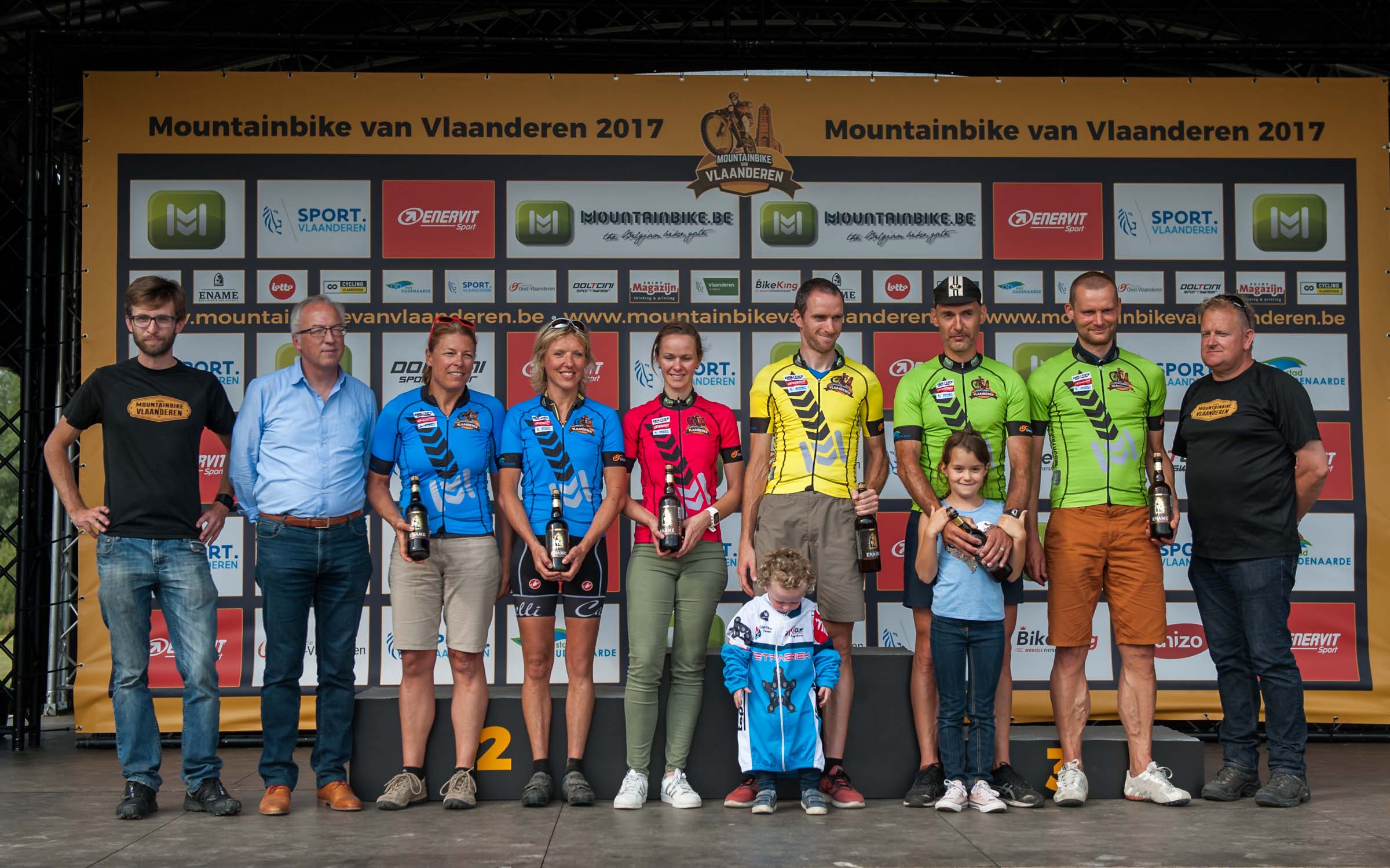 MTB van Vlaanderen: eindwinst voor Kevin Van Hoovels en Veerle Ingels