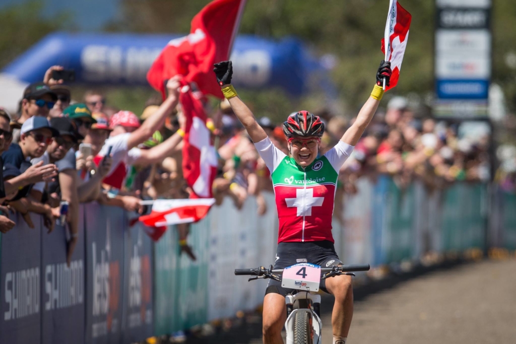 WK MTB 2017: Sina Frei het goud, Anne Tauber zesde!