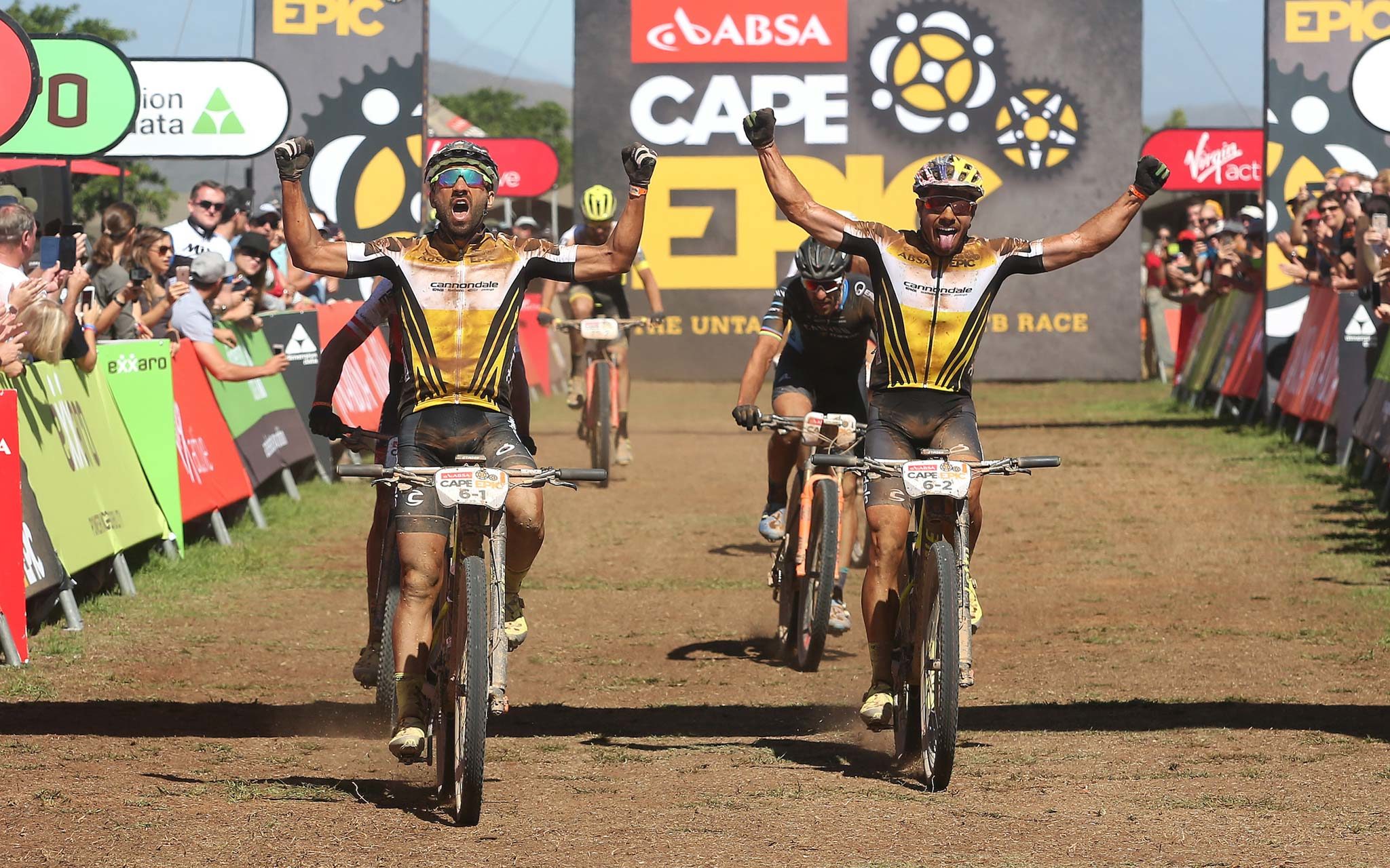 Absa Cape Epic: geen loon naar werken voor Kulhavy & Grotts, Cannondale wint!