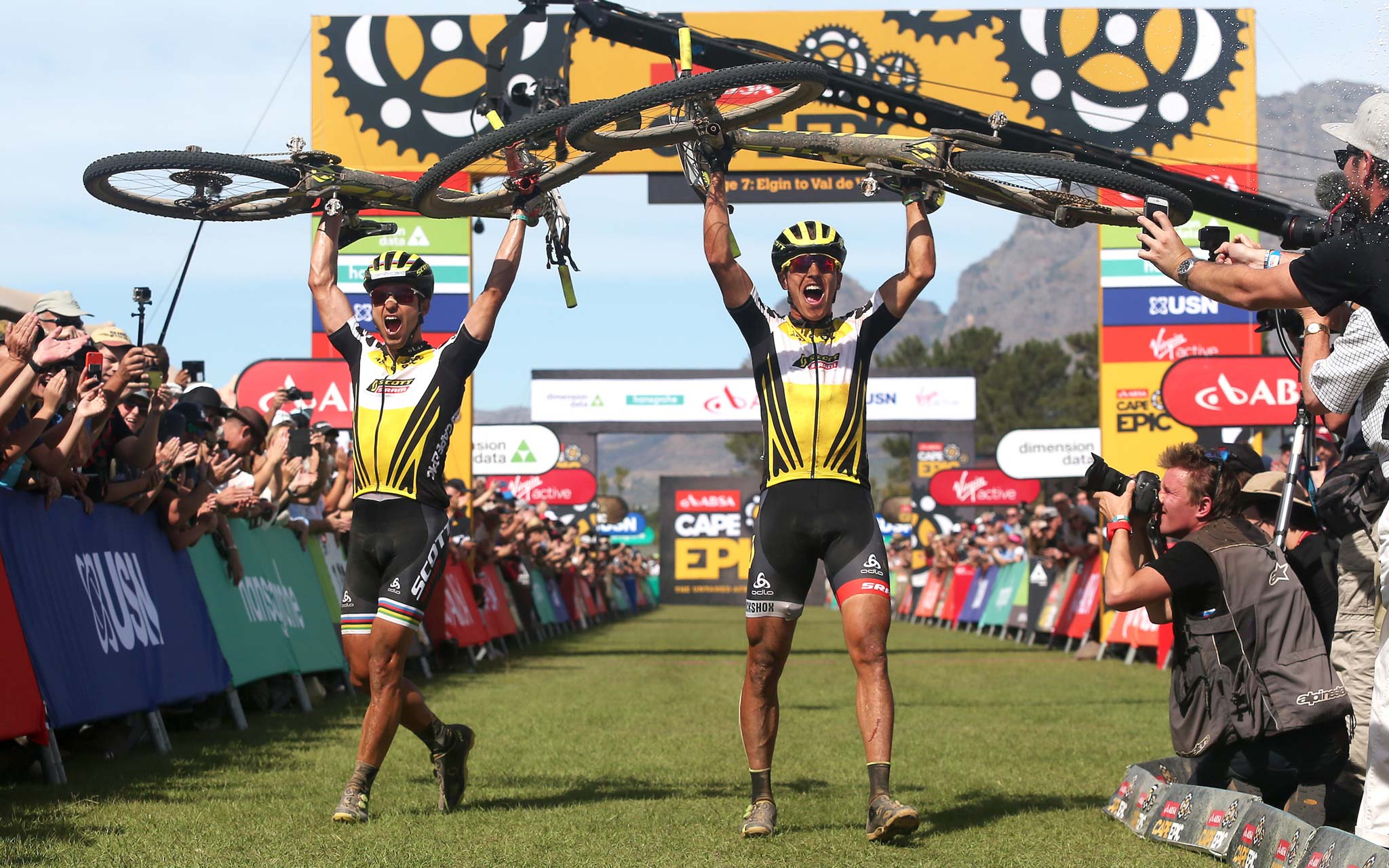 Nino Schurter & Matthias Stirnemann. Photo by Shaun Roy/Cape Epic/SPORTZPICS