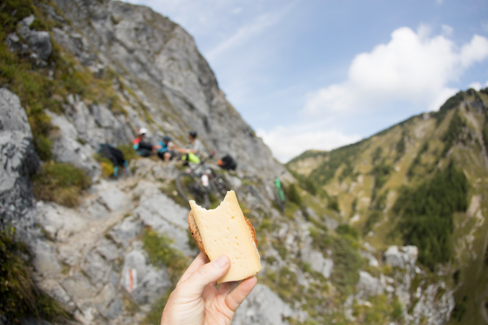 Alpencross Wallis: mountainbiken langs kaasboerderijen!