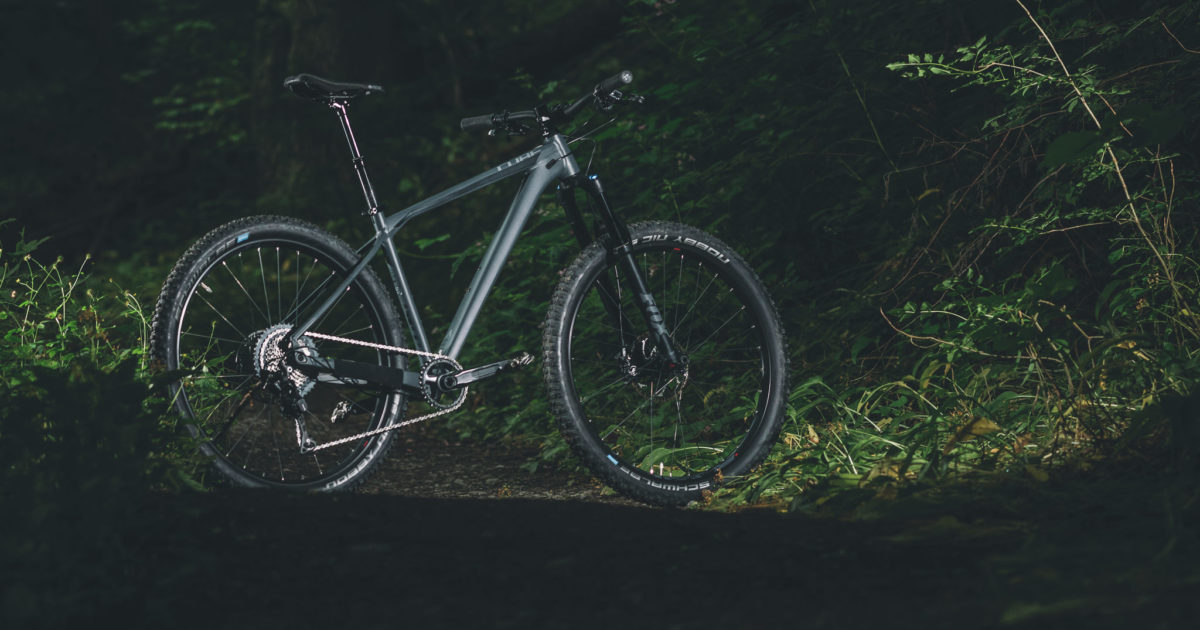 test cube reaction race