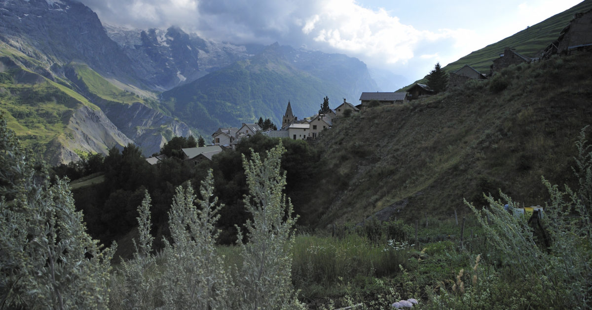 les hieres Vojo Magazine