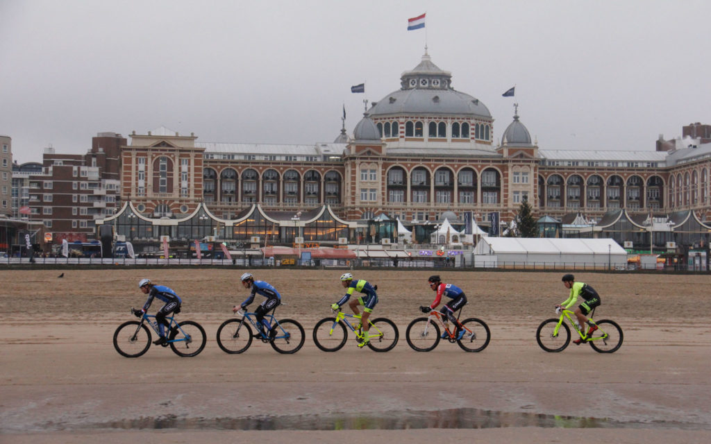 Aftellen naar het derde EK MTB Beachrace