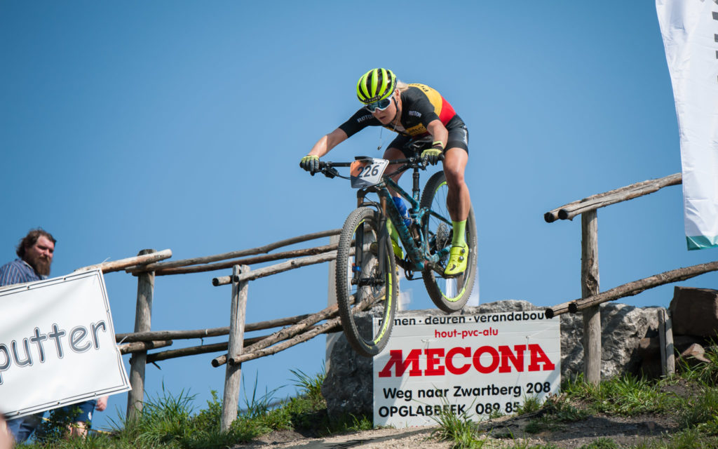 Belgische kampioenen Michiels en Schuermans heersen op terril van Beringen!