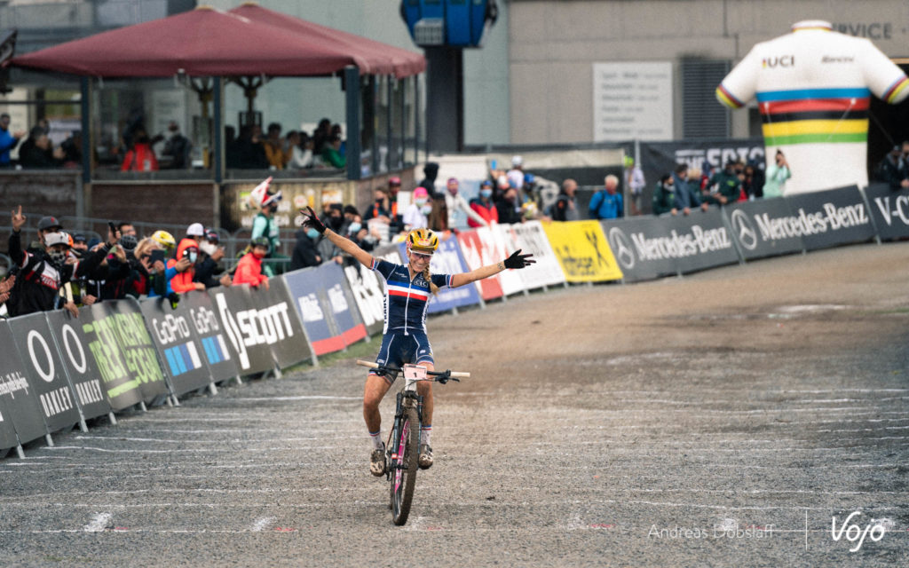 Pauline Ferrand-Prévot een klasse te sterk op WK MTB XCO in Leogang!