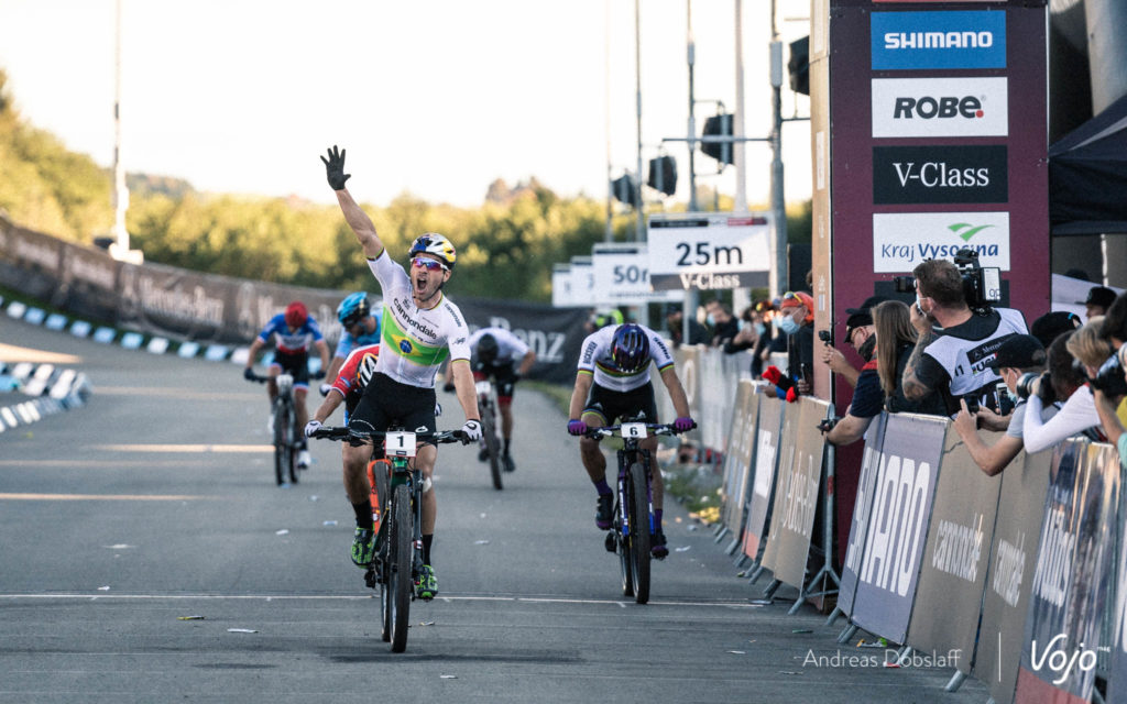 World Cup XCO #2 Nove Mesto: Henrique Avancini veegt de nul weg!