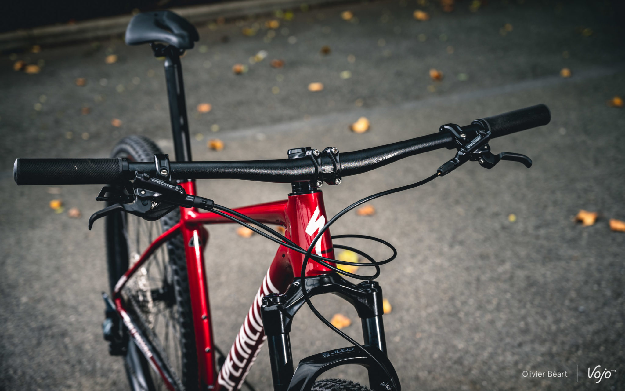 Test Specialized Chisel Comp zonder bankroet richting podium Vojo