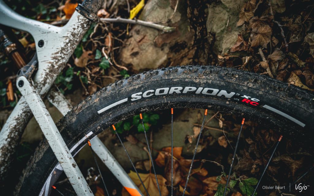 Test | Pirelli Scorpion XC RC 2.2 Lite: wedstrijdband met verbazend veel grip