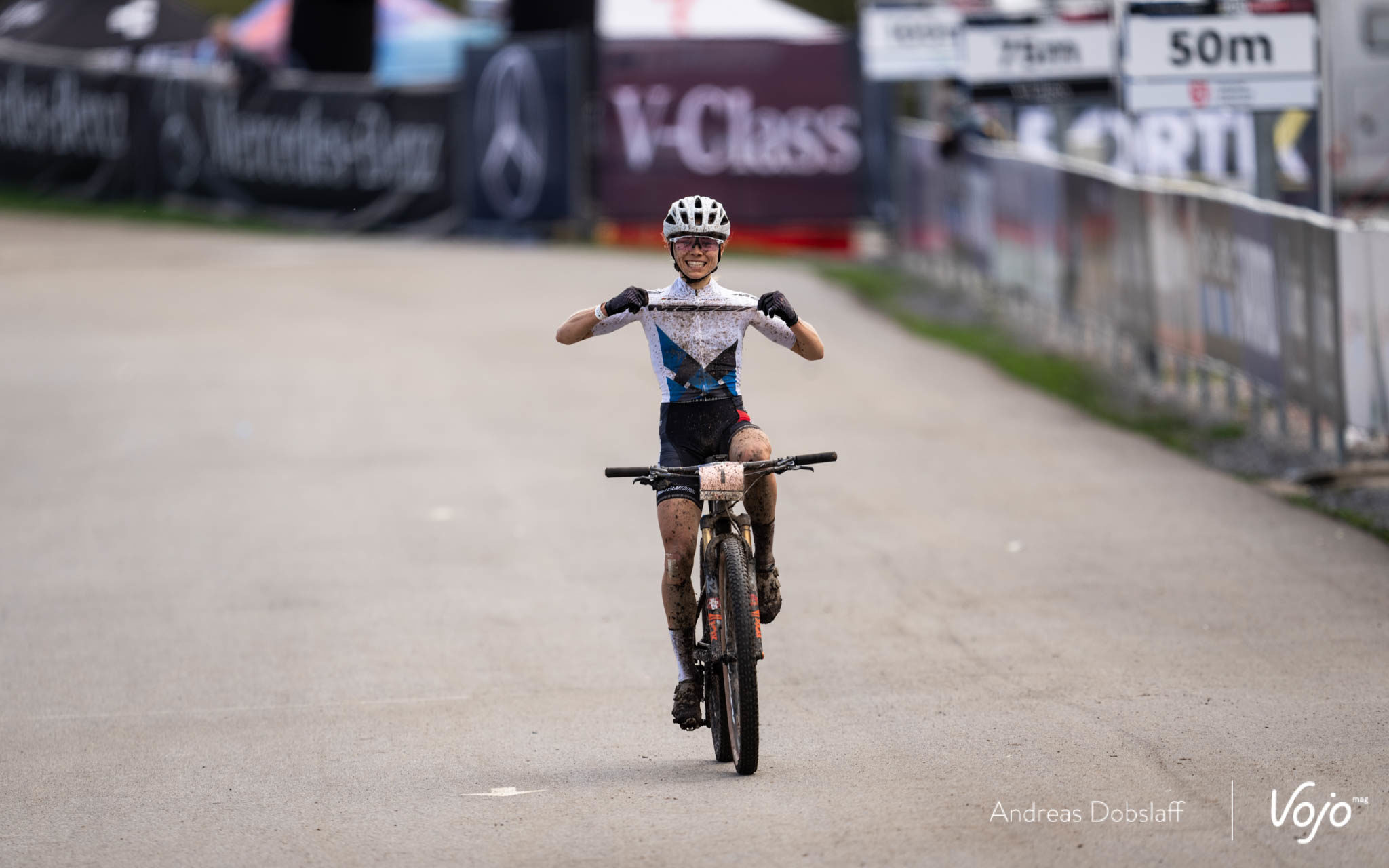 Loana Lecomte - VTT: les rêves dorés de Loana Lecomte aux JO - RTL sport - 18 hours ago · lecomte garde le sourire.