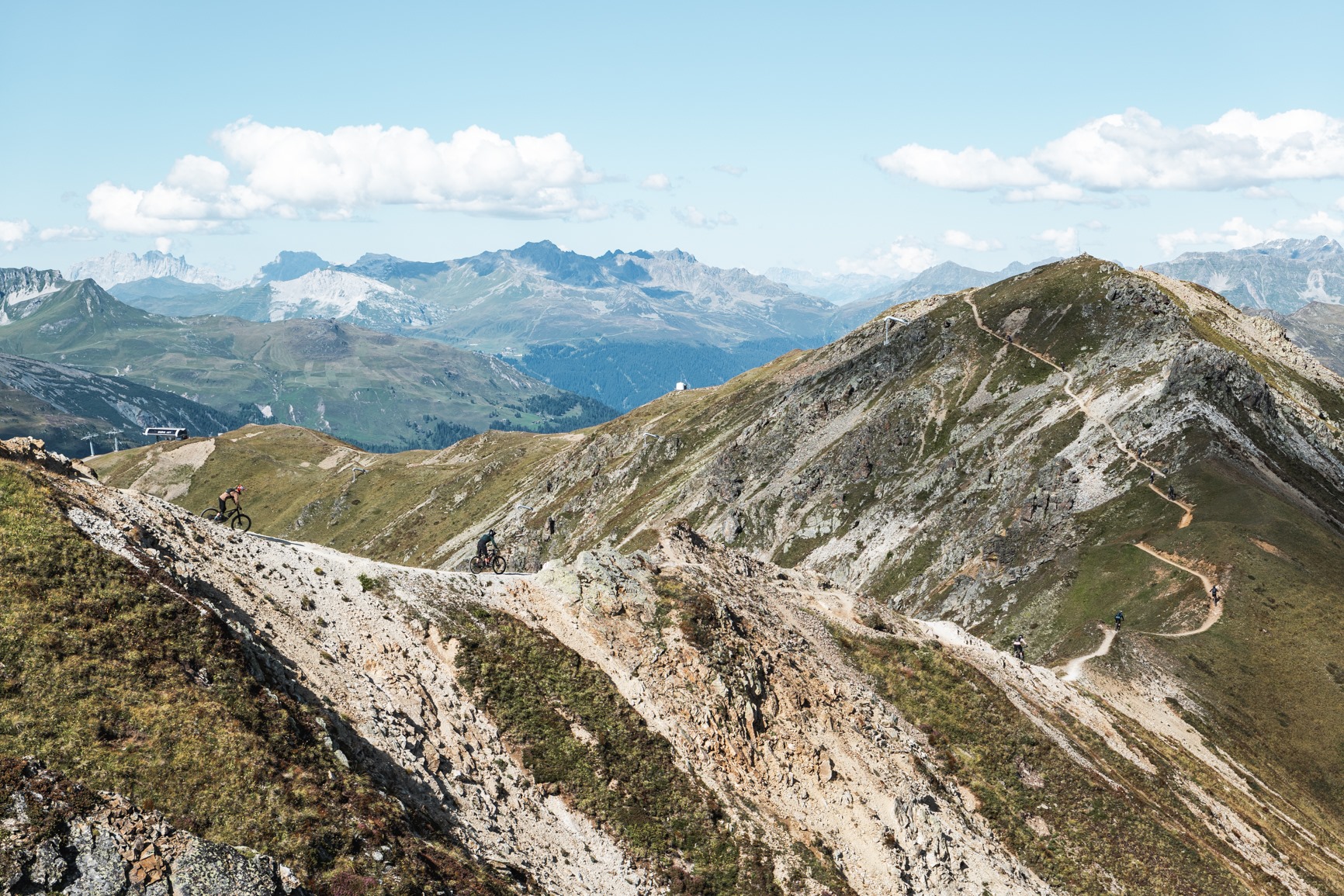 Enduro Team Race Davos | Knallen met zijn tweetjes in de Zwitserse Alpen