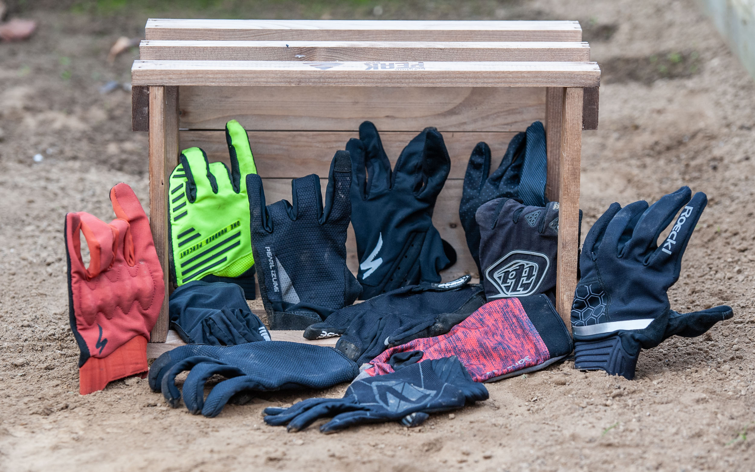 Dossier dozijn XC/trail-handschoenen lange vingers getest - Vojo Magazine