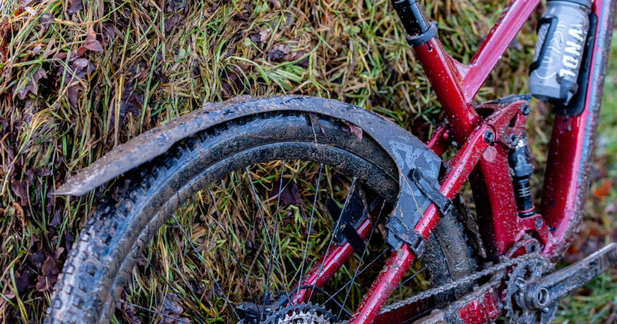 SKS GERMANY Mudrocker Set spatbordenset voor mountainbikes (fietsaccessoires van slagvast hoogwaardig kunststof, innovatieve bevestiging, effectieve spatbescherming), zwart
