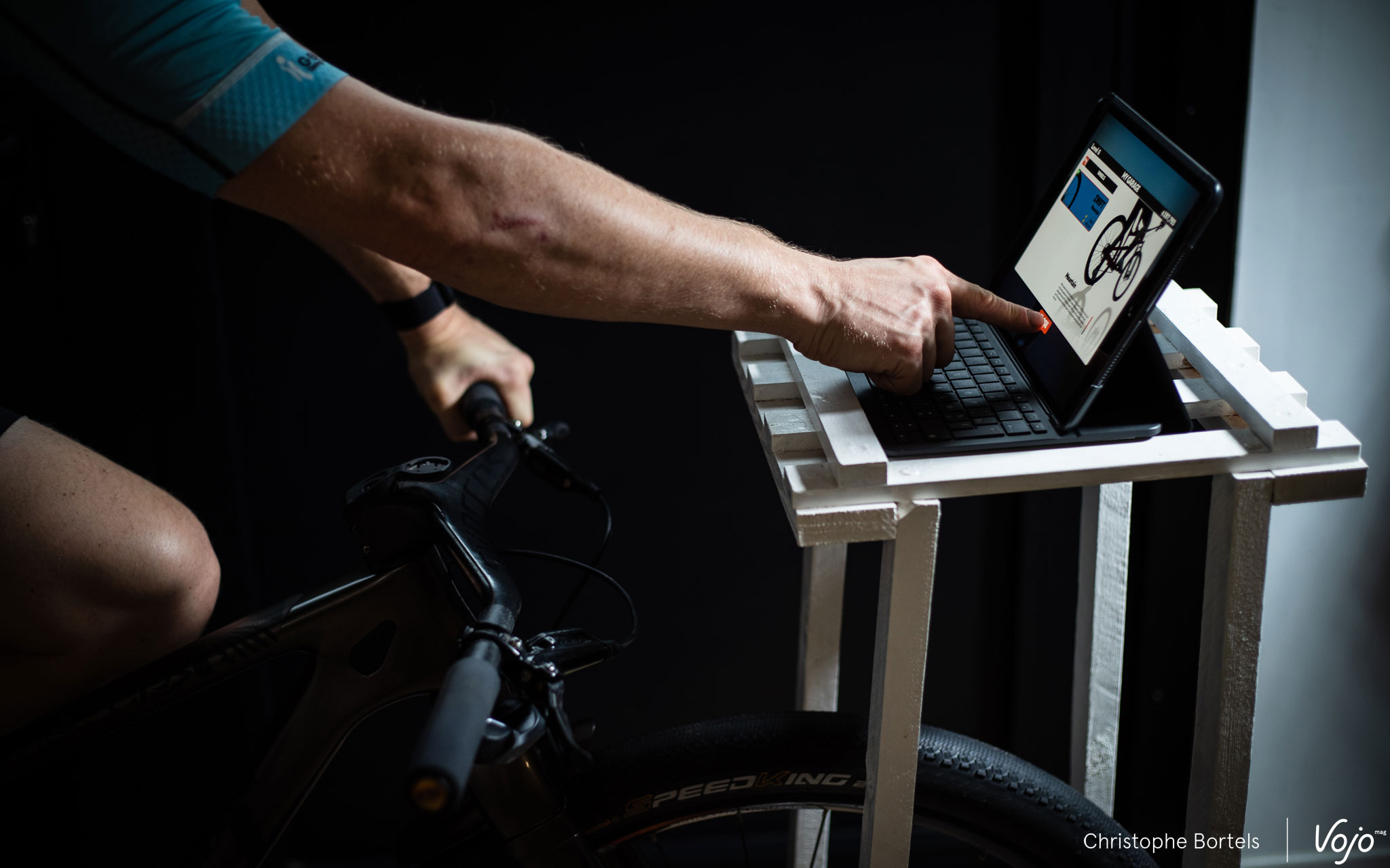 Scharnier Geschikt Parasiet Test | Smart Trainers van Elite - Tacx - Wahoo - Oreka: hoe te kiezen? -  Vojo Magazine