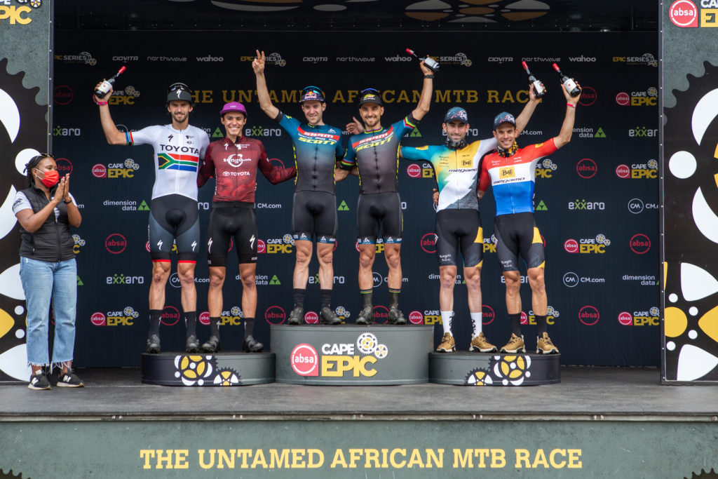 Absa Cape Epic: Scott-Sram sprint het snelst in uitgedunde kopgroep