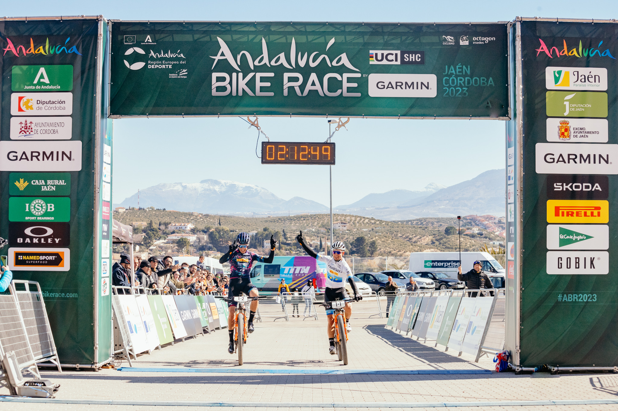 Wout Alleman laat moeilijke periode achter zich met ritwinst in Andalucia Bike Race