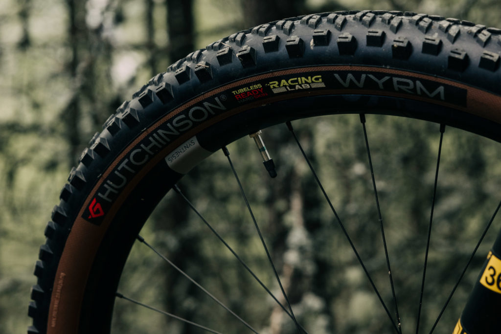 Nieuw 2023 | Hutchinson Wyrm: tussen downcountry en enduro