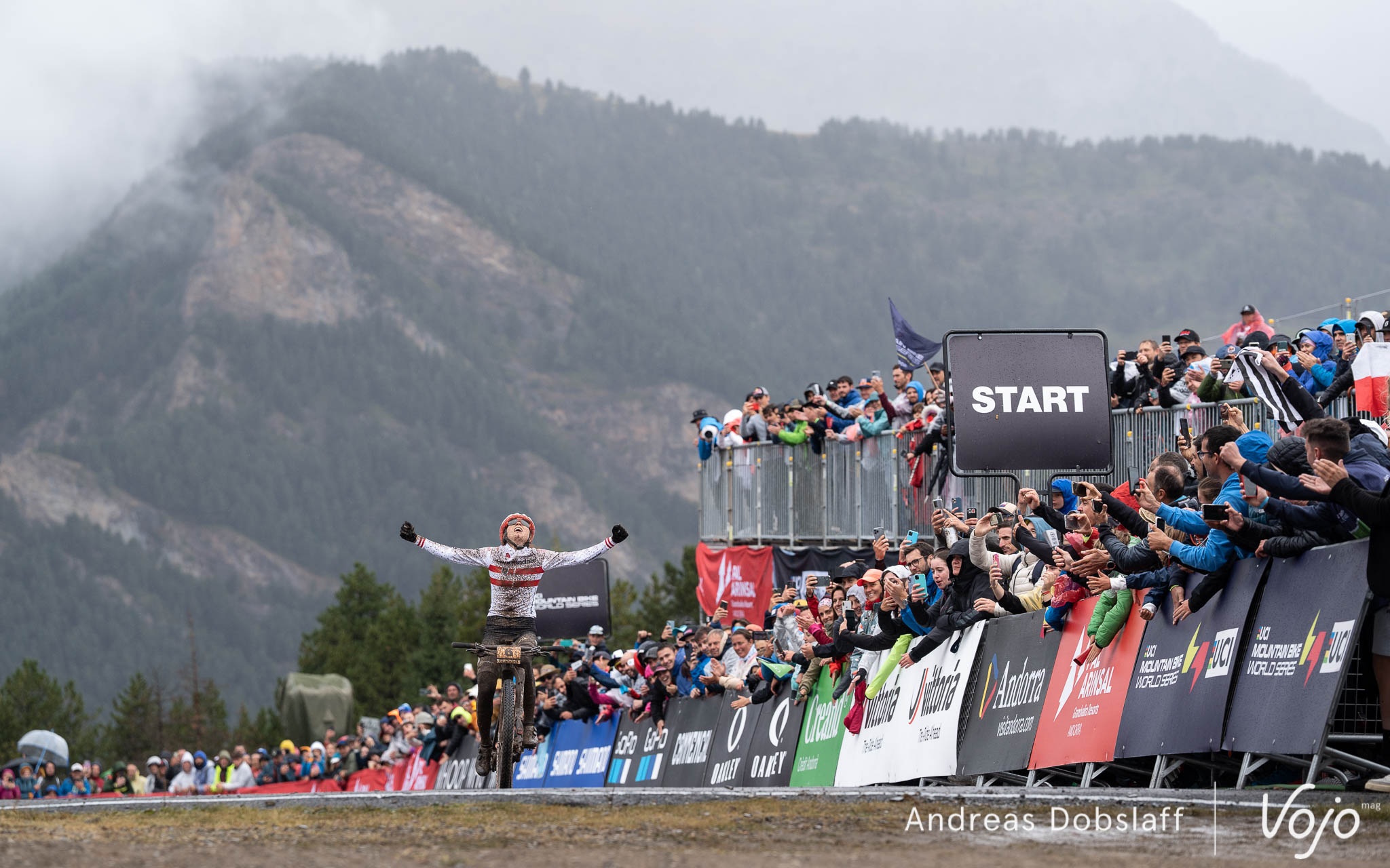 World Cup XCO Vallnord: de eerste voor Mitterwallner, de verlossing voor Flückiger