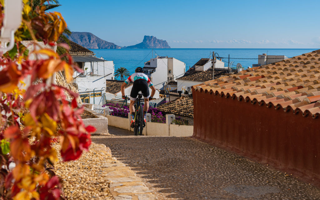 Costa Blanca Bike Race: het ideale recept tegen de winterdip