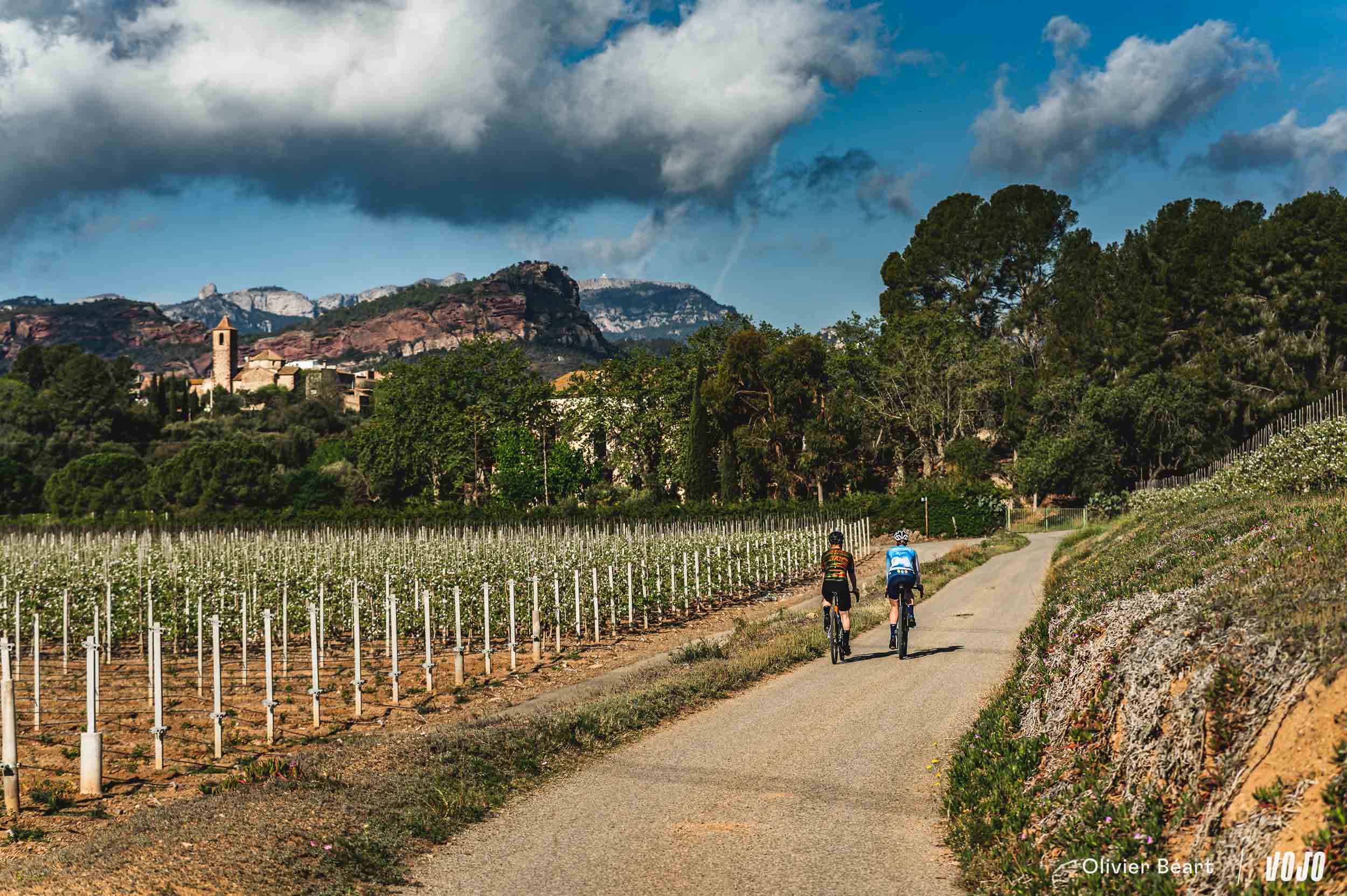 https://www.vojomag.nl/app/uploads/2023/10/Gravel Priorat Cambrils Tarragone copyright Beart Vojomag 30.jpg