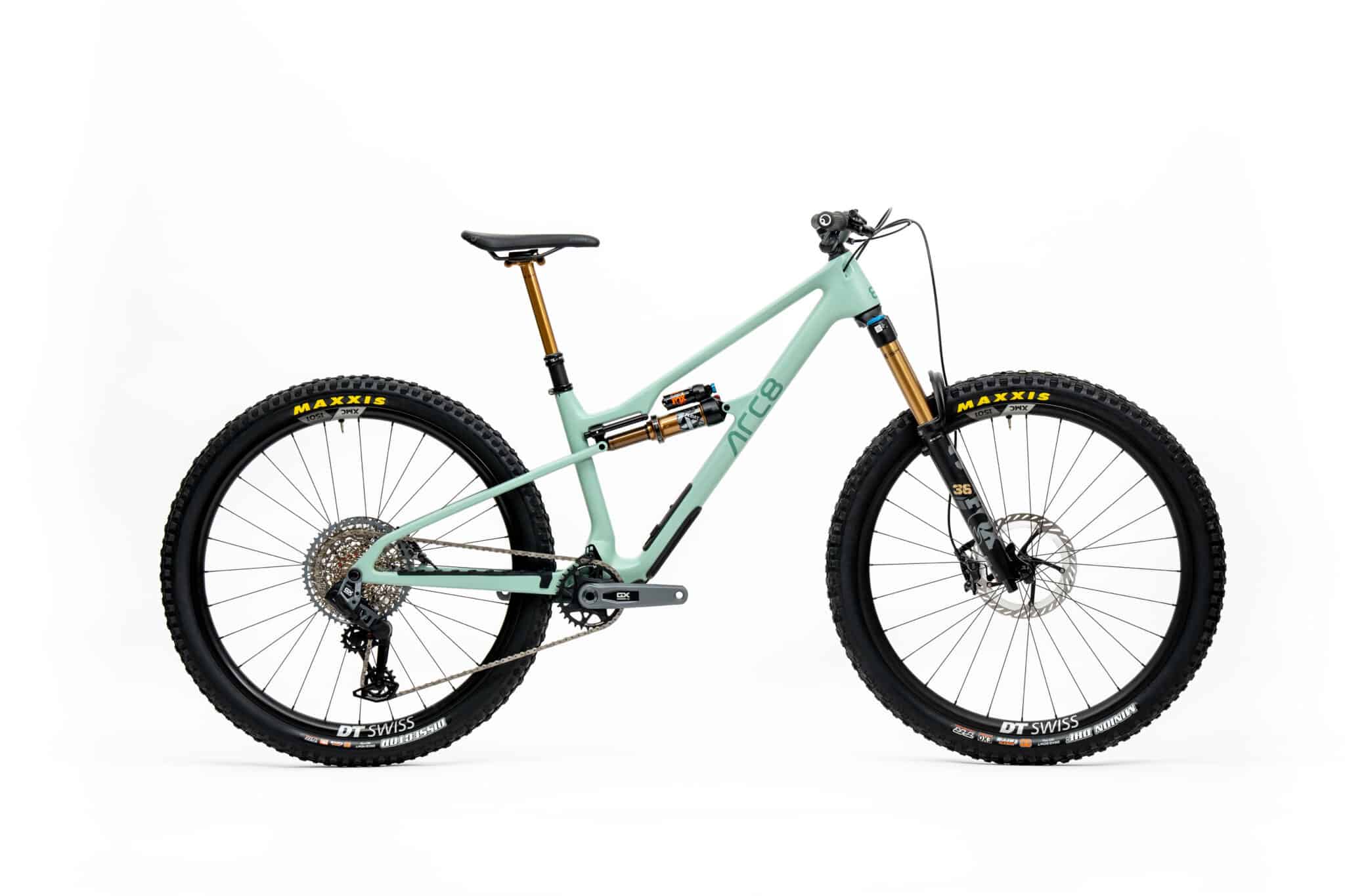 https://www.vojomag.nl/app/uploads/2024/01/EXTRA Air Sage Green GX XMC 2048x1365.jpg