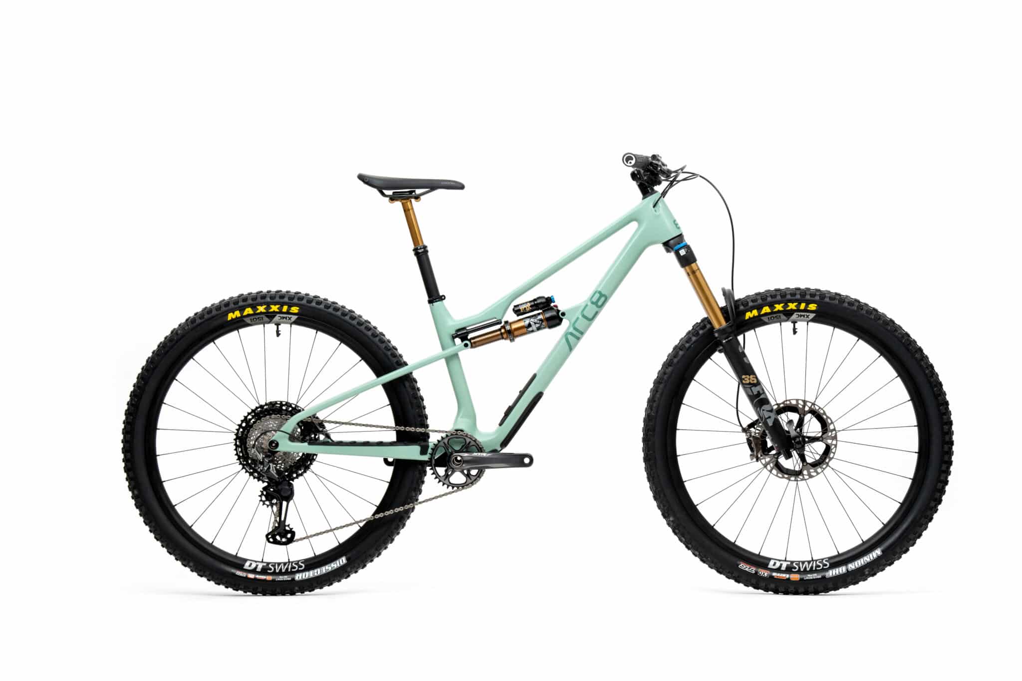 https://www.vojomag.nl/app/uploads/2024/01/EXTRA Air Sage Green XTR 2048x1365.jpg