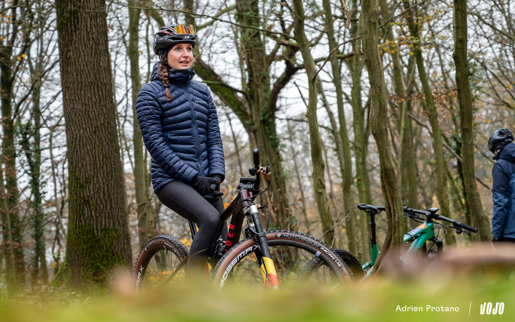 https://www.vojomag.nl/app/uploads/2024/01/Rockrider Race 940S Reportage Emeline Detilleux Vojo 2023 AP 11.jpg