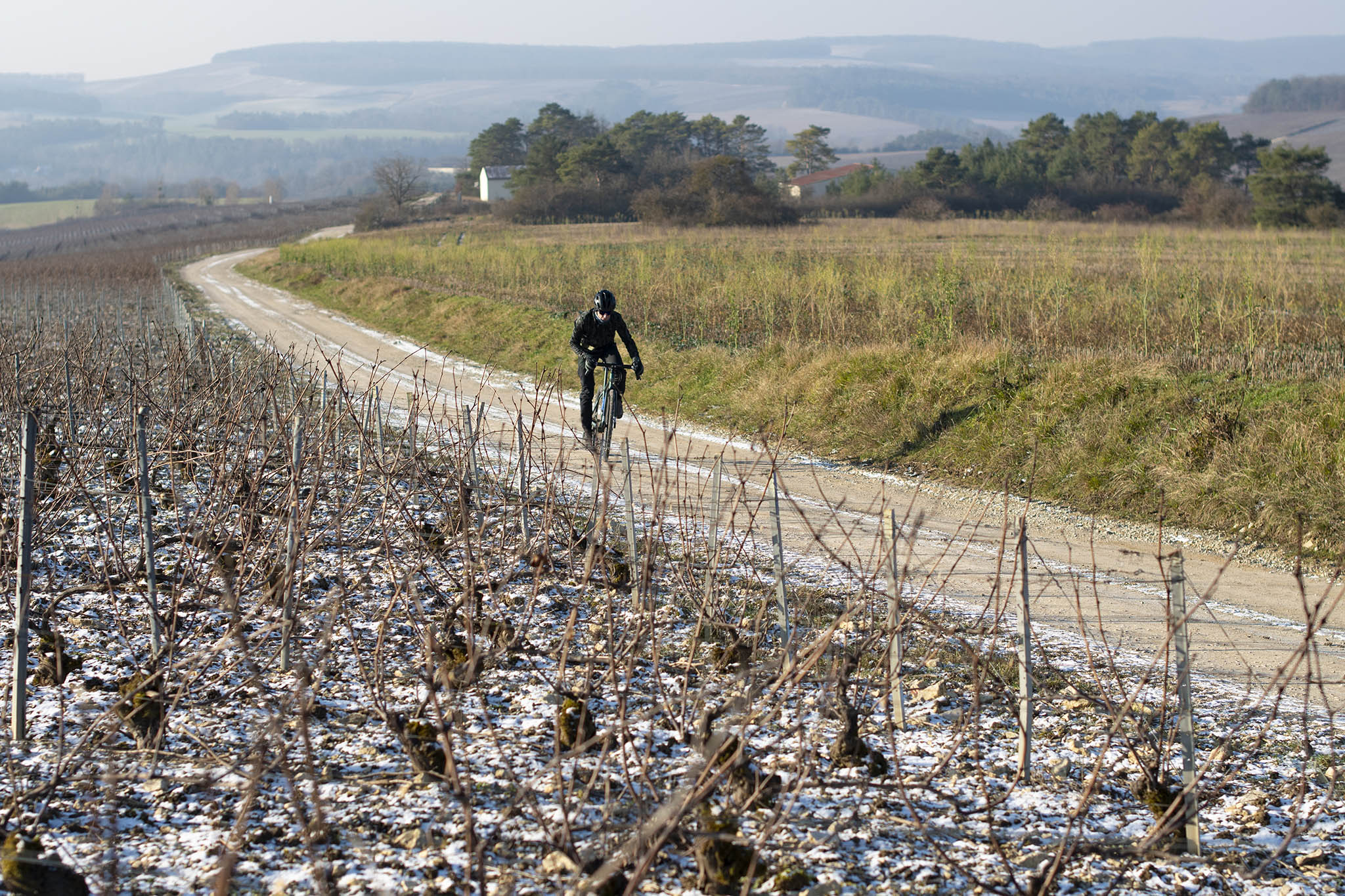 https://www.vojomag.nl/app/uploads/2024/01/Tour de France 2024. Gravel chemins blancs 24bd.jpg