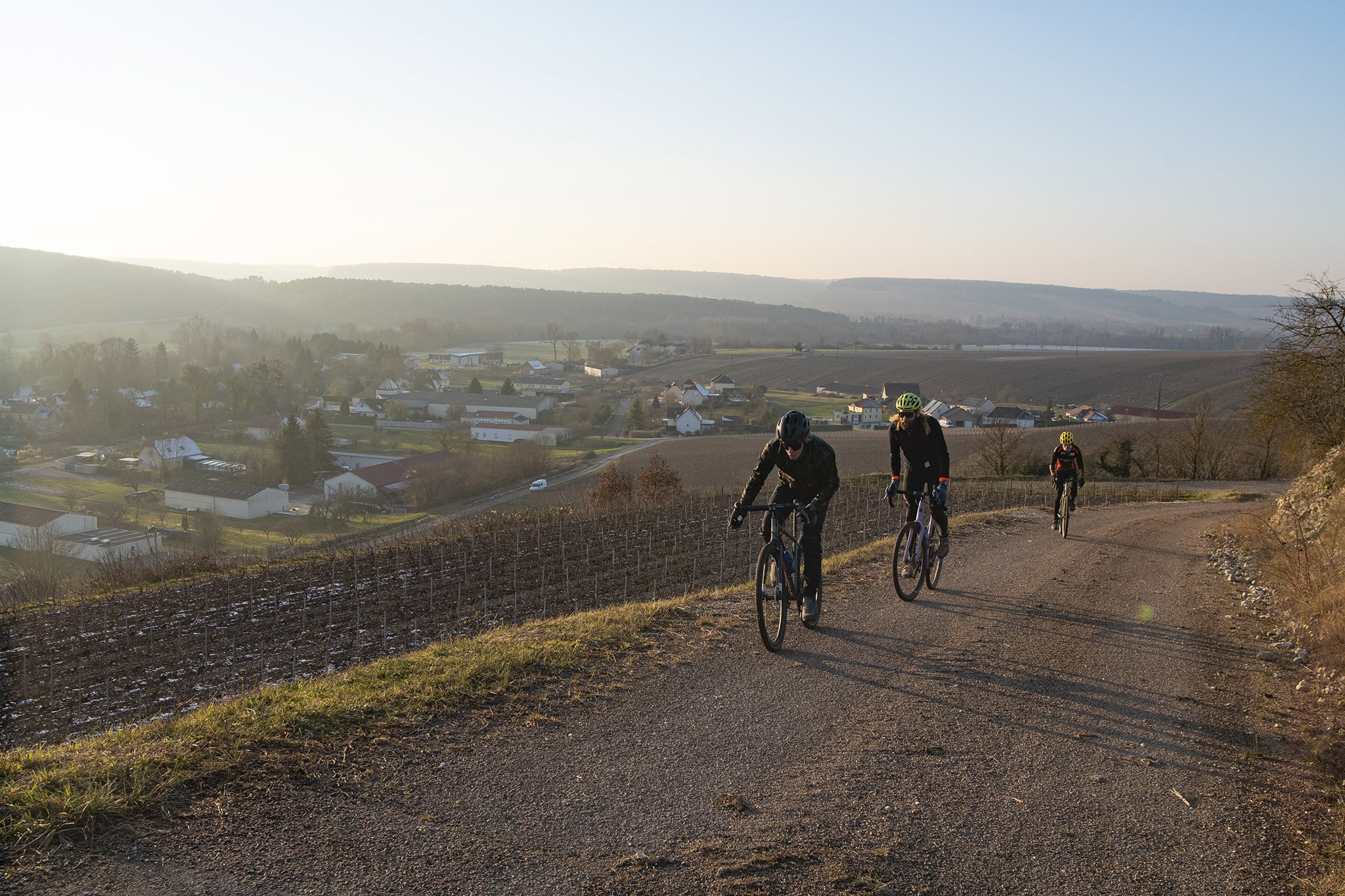 https://www.vojomag.nl/app/uploads/2024/01/Tour de France 2024. Gravel chemins blancs 31bd.jpg