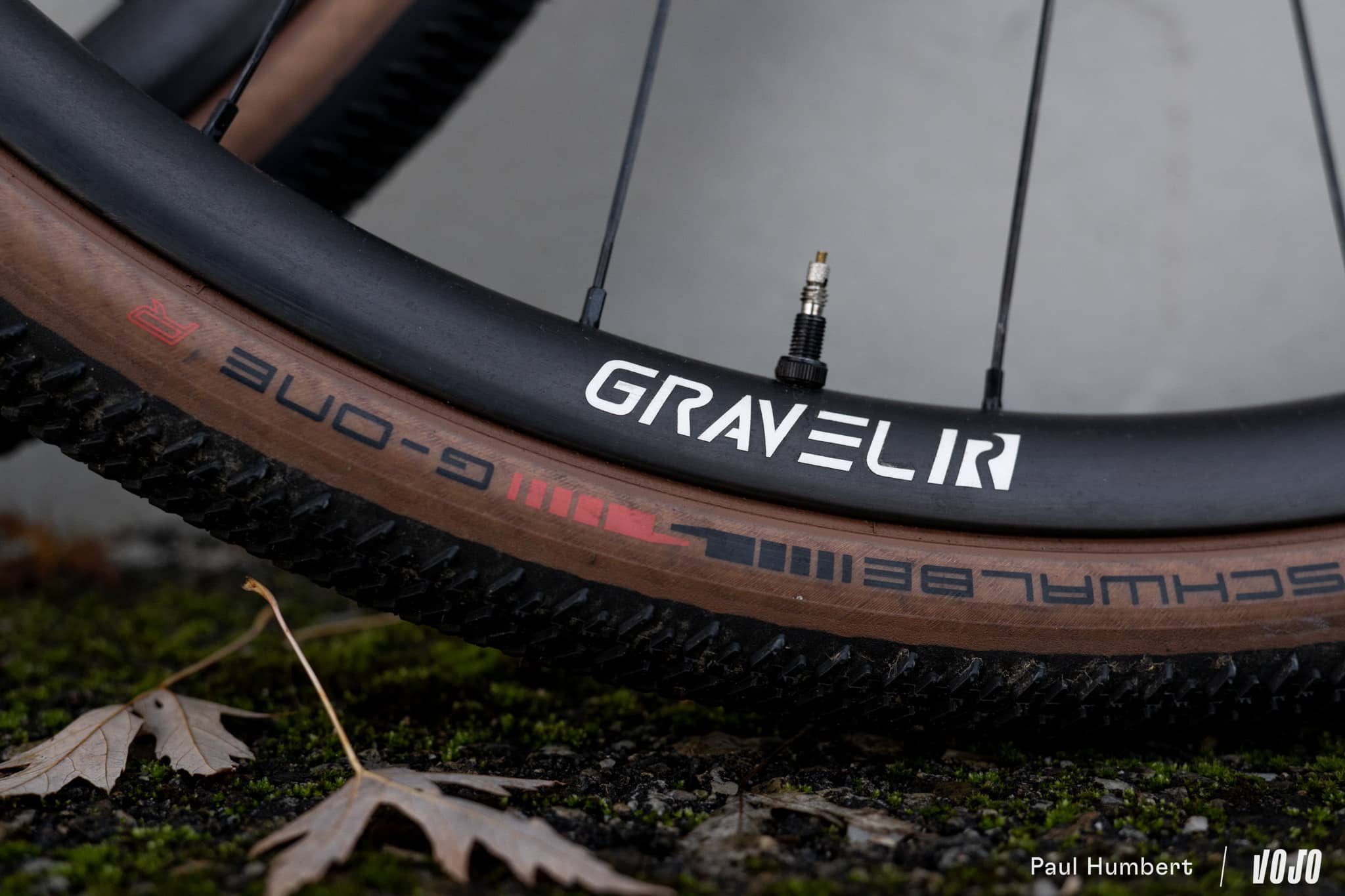 https://www.vojomag.nl/app/uploads/2024/01/roues gravel asterion gravelr racer 2024 vojo paul humbert 4.jpg