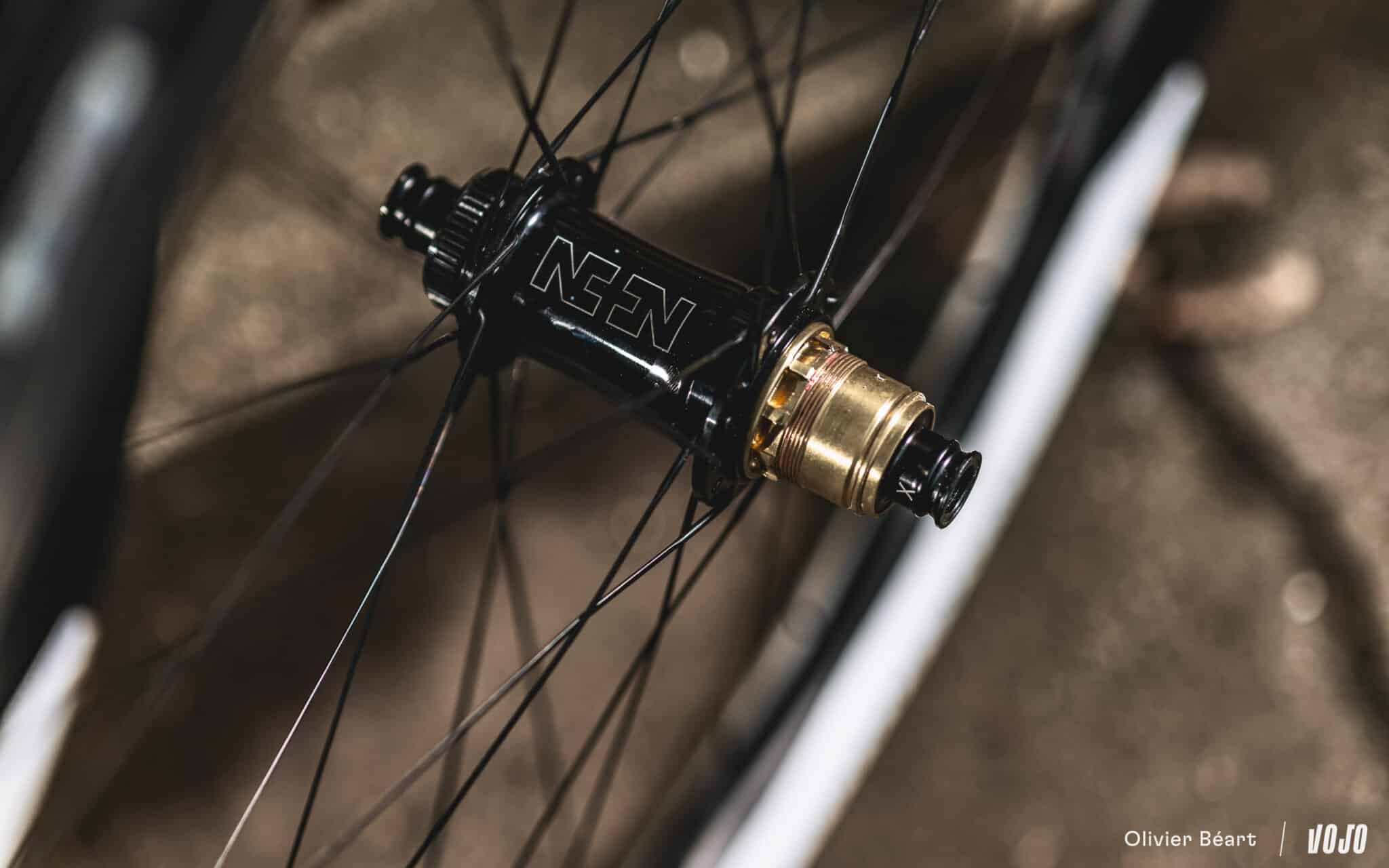 https://www.vojomag.nl/app/uploads/2024/01/roues vtt P1 Singularis M30 Princeton Ferrand Prevot Pidcock copyright Beart Vojomag 17 2048x1280.jpg