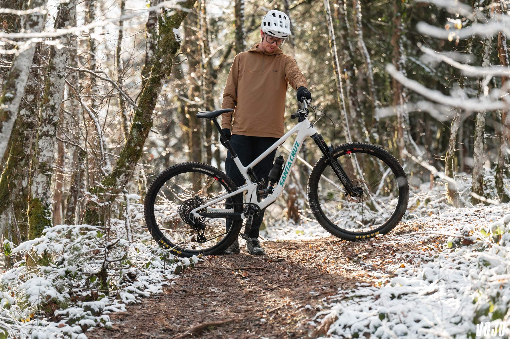 https://www.vojomag.nl/app/uploads/2024/02/santa cruz tallboy tall boy vtt trail taille compte 2024 vojo paul humbert 25.jpg