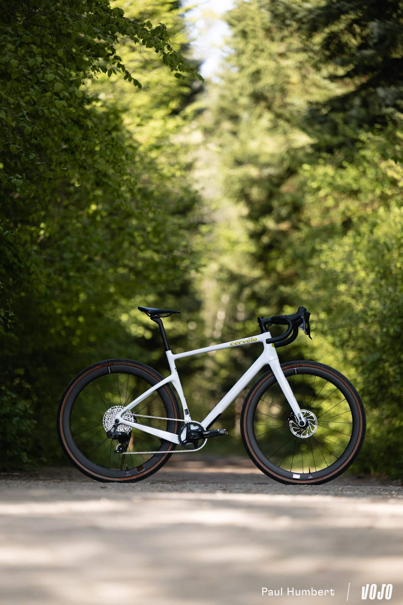 https://www.vojomag.nl/app/uploads/2024/04/cervelo aspero test avis nouveaute gravel allroad 2024 vojo paul humbert 18.jpg