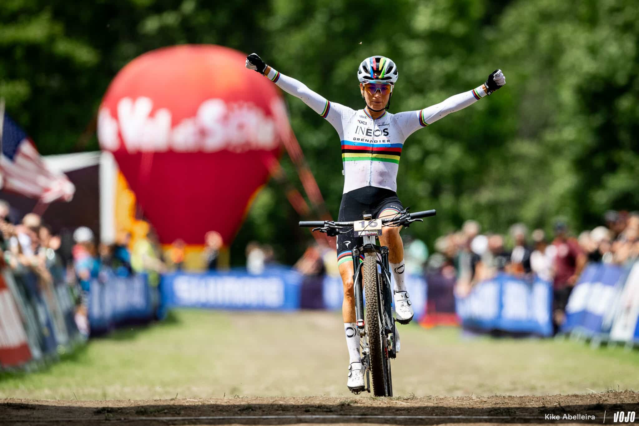 World Cup MTB Val di Sole 2024 | XCO vrouwen: nieuw recital van Pauline Ferrand-Prévot