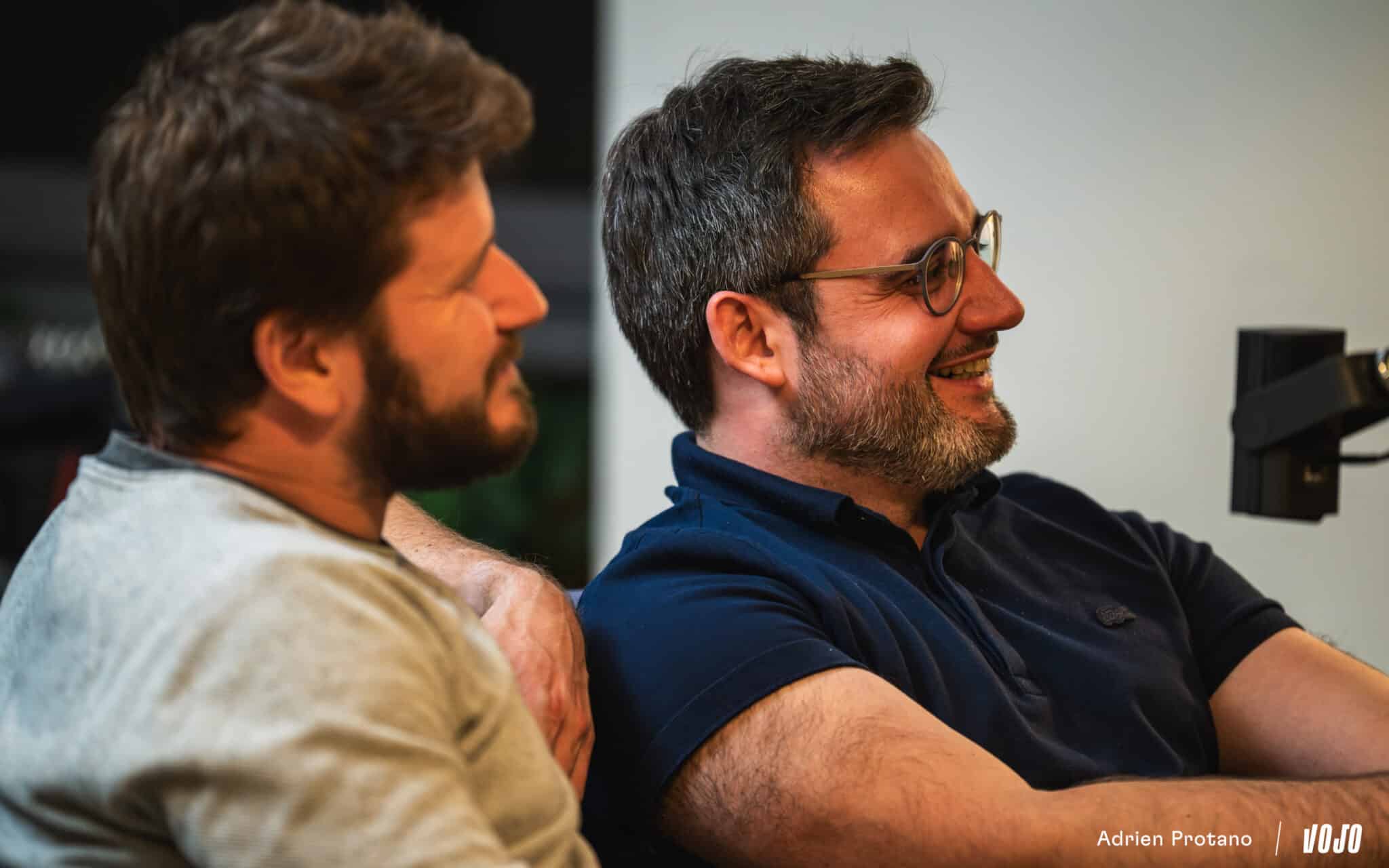 https://www.vojomag.nl/app/uploads/2024/11/Podcast 10 ans Vojo Vojo A.Protano 8 2048x1280.jpg