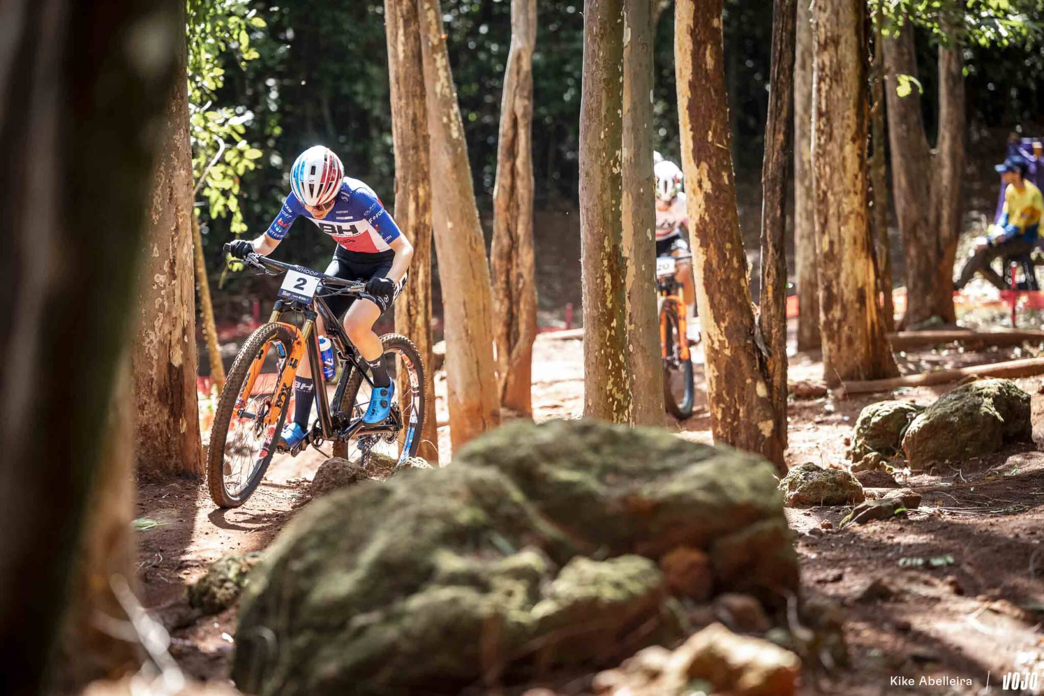 https://www.vojomag.nl/app/uploads/2025/05/25MTBWC Araxa1 byKikeAbelleira 1204894 2048x1366.jpg