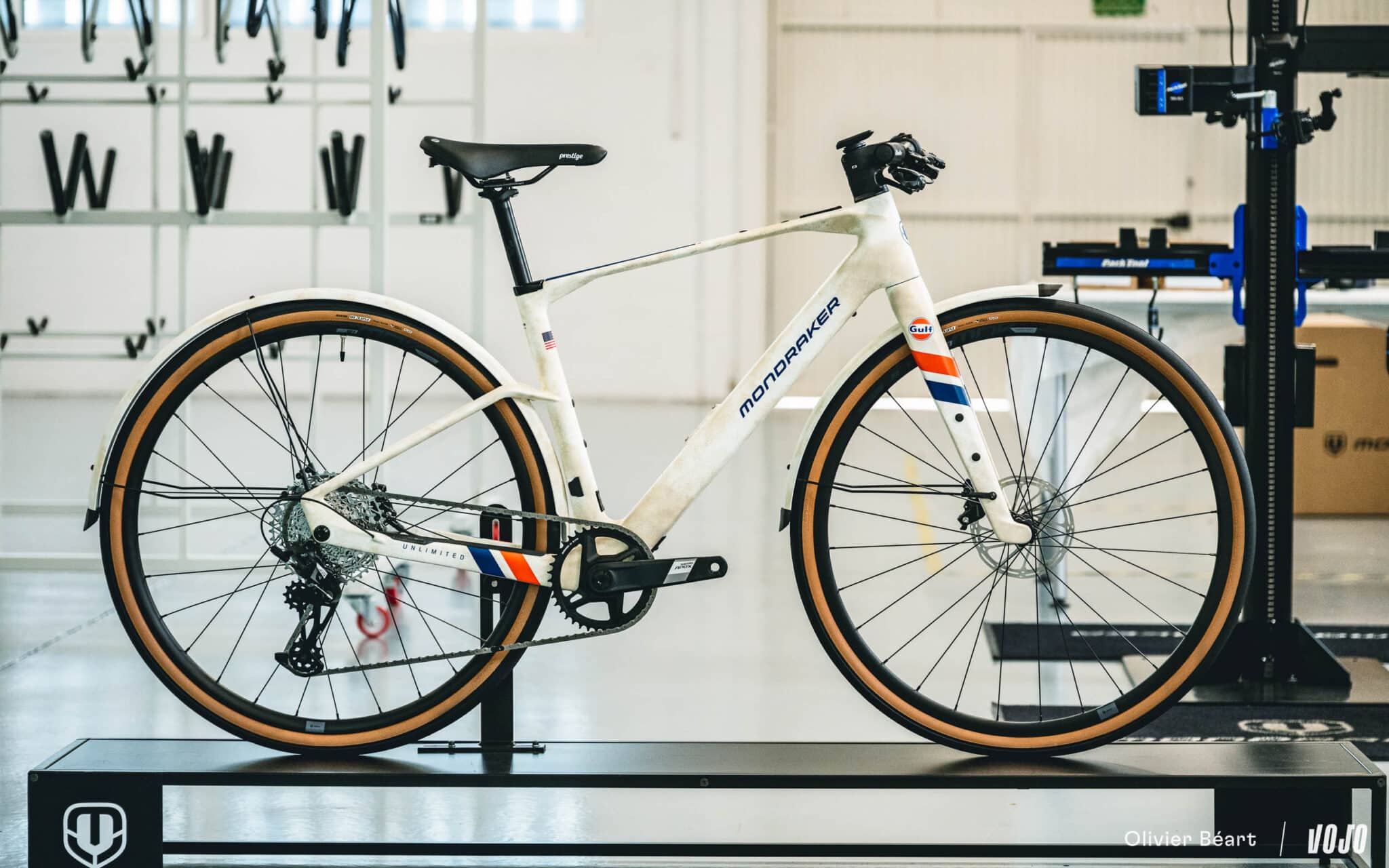 https://www.vojomag.nl/app/uploads/2025/02/gravel test mondraker arid 2025 vojo paul humbert 49.jpg