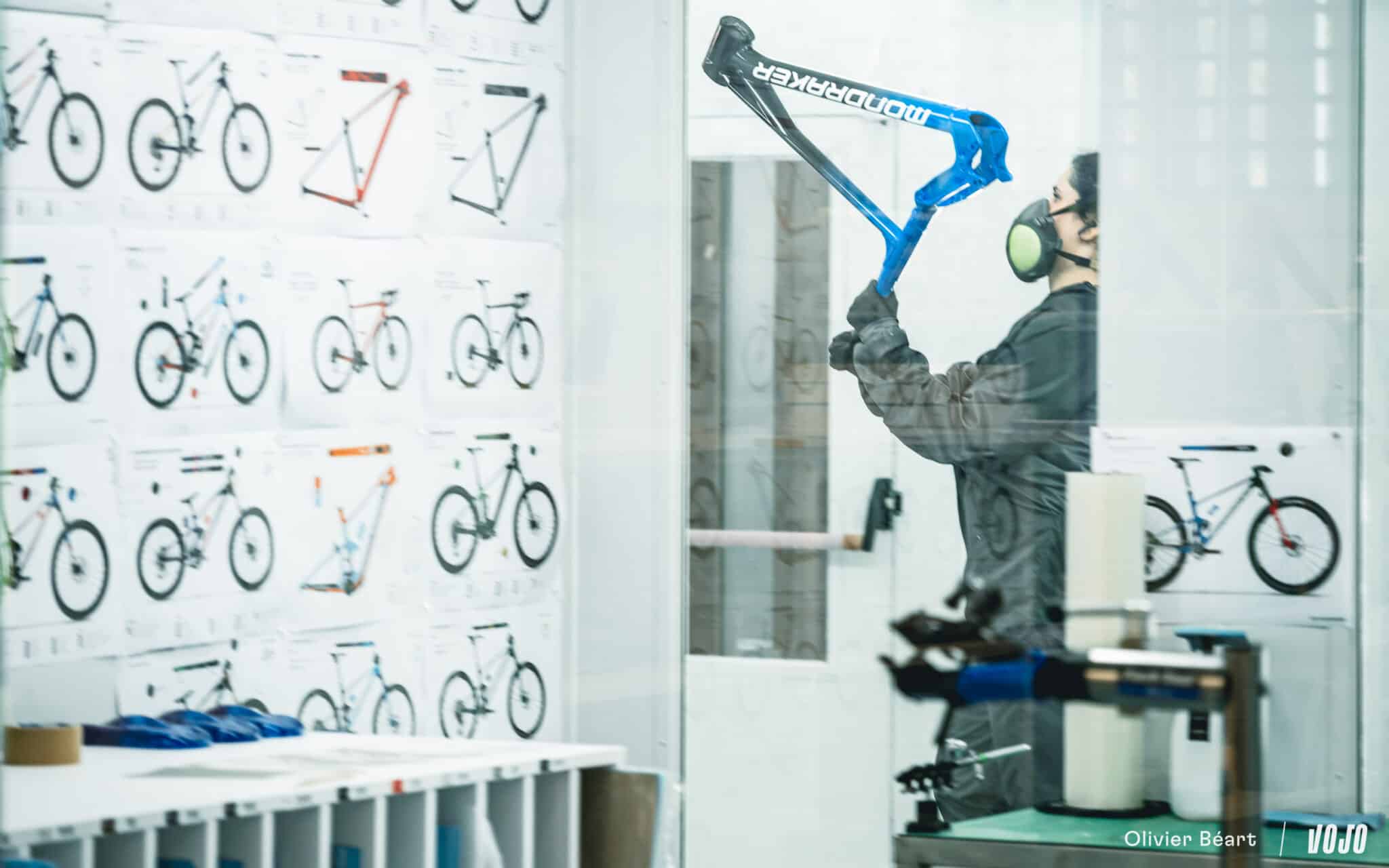 https://www.vojomag.nl/app/uploads/2025/05/Mondraker Visit Espagne HQ Valence Design - Copyright Olivier Beart Vojo Magazine 50 2048x1280.jpg