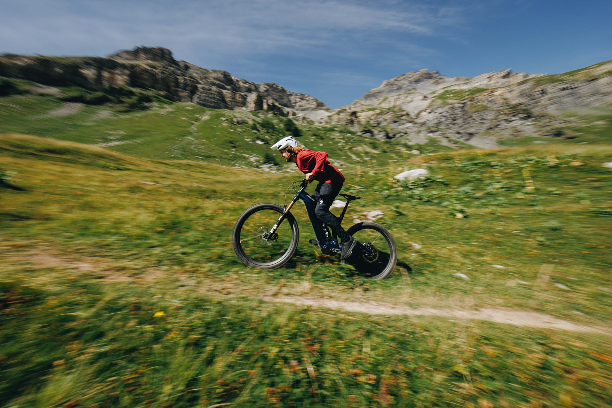https://www.vojomag.nl/app/uploads/2025/05/specialized levo alu 2025 vttae 2.jpg