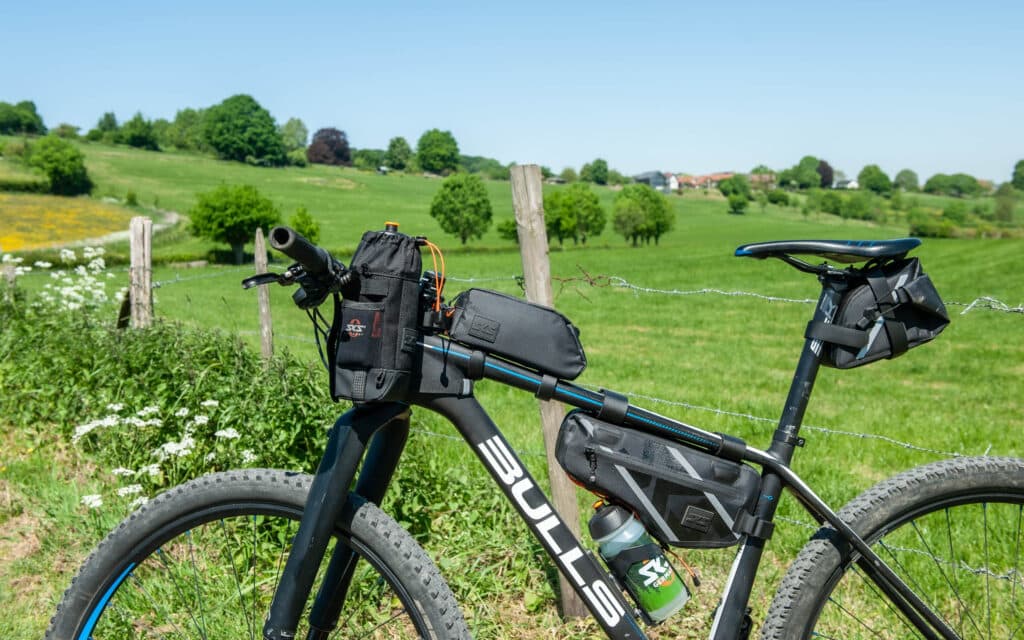 Test | SKS URBAN STEM & TOPTUBE BAG en EXPLORE FRAME & TRAIL SADDLE BAG: klein maar dapper!