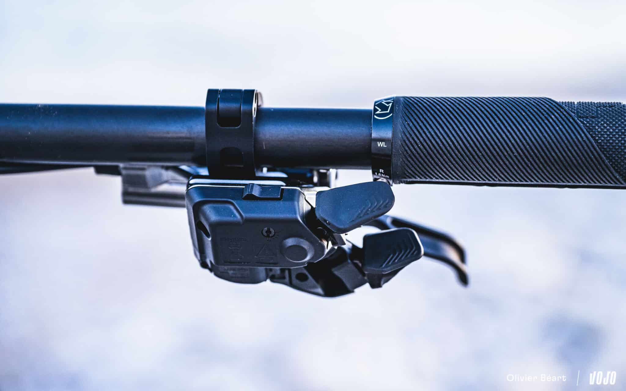 https://www.vojomag.nl/app/uploads/2025/06/Shimano XTR 9200 Di2 derailleur shifter batterie test essai avis - Copyright Olivier Beart Vojo Magazine 43 2048x1280.jpg