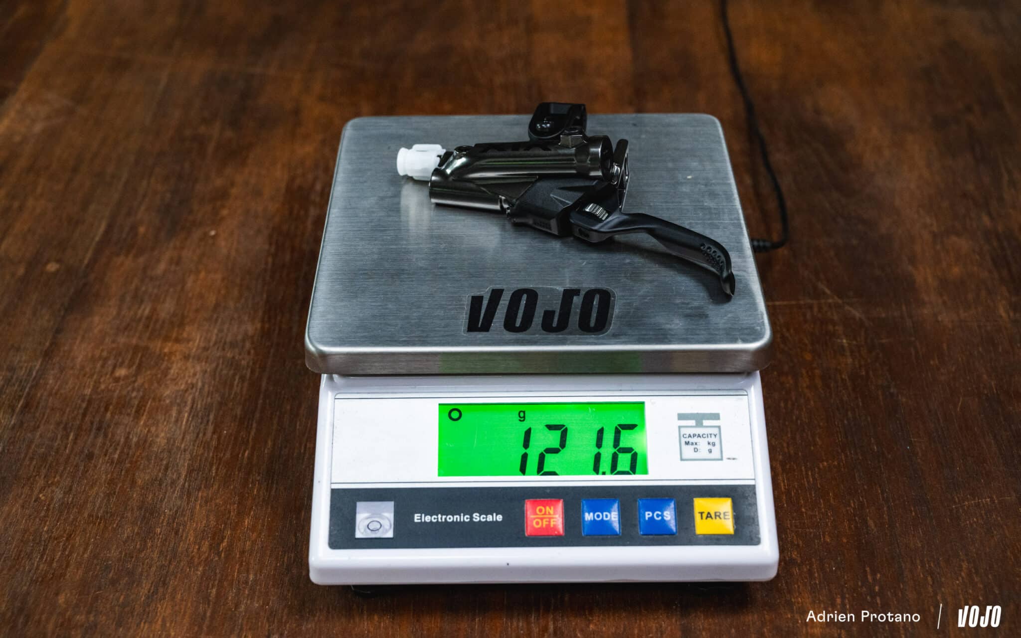 https://www.vojomag.nl/app/uploads/2025/06/Shimano XTR DI2 2025 VTT XC Avis Test comparaison Vojo A.Protano 23 2048x1280.jpg